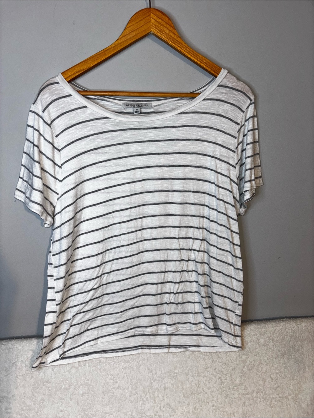 EUC Casual Green Envelope White Short-Sleeve Tee with Gray Stripes size XL